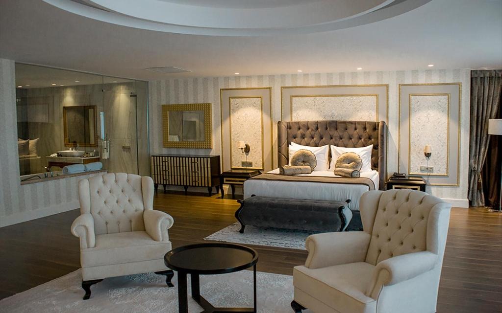 هتل ایفوریا باتومی